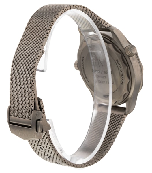 Omega Seamaster Diver 300m - James Bond Edition 210.90.42.20.01.001